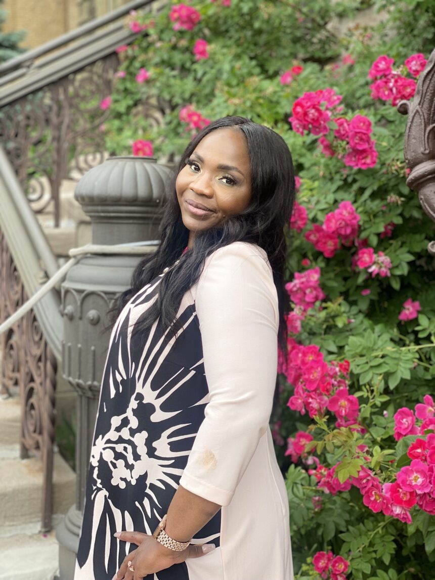 Dre Denise Charline Teikeu, médecin de santé publique, fondatrice de Glowaiva.